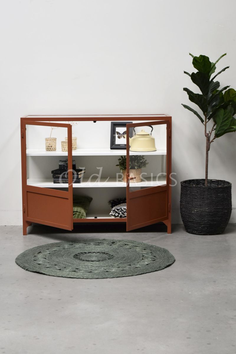 Detail van Apothekerskast Vitrine, 2 deuren, RAL8004, terra, rood, oranje, bruin, materiaal staal